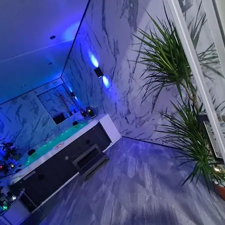 Appartement Alpine Escape - 2bdr, Jacuzzi & Sauna